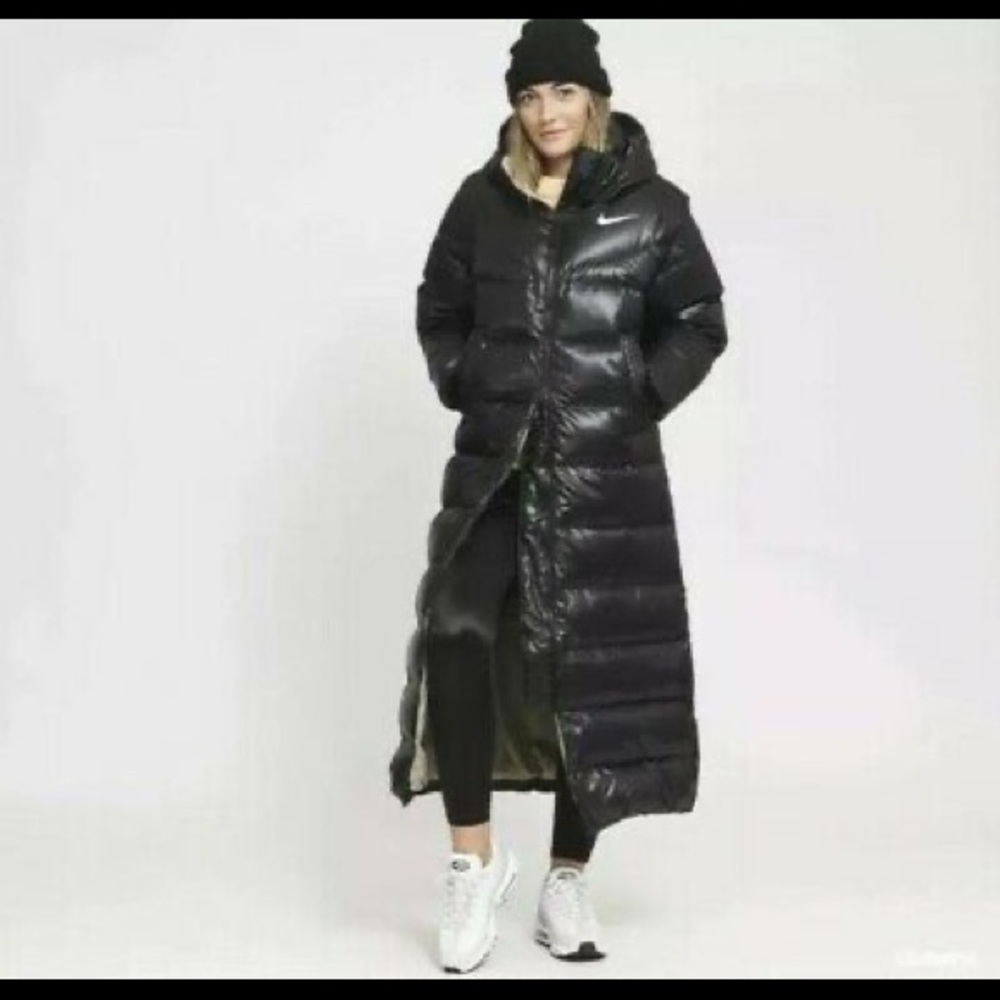 $300 Nike sportswear down puffer coat size m